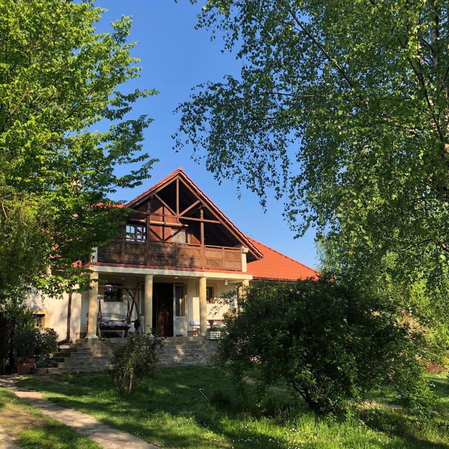 Modryna Ranczo Bed & Breakfast Krasiczyn Exterior photo