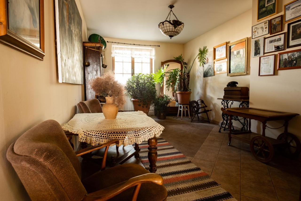 Modryna Ranczo Bed & Breakfast Krasiczyn Exterior photo