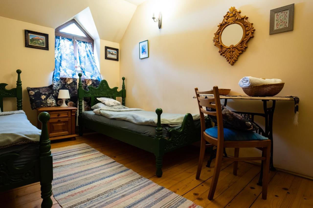 Modryna Ranczo Bed & Breakfast Krasiczyn Exterior photo